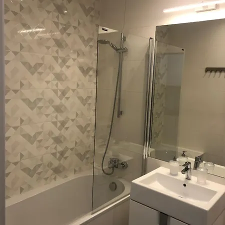 Aparthotel Targowek *
